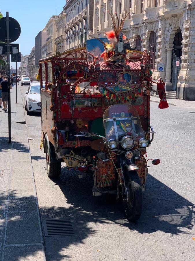 Serenityhomect Catania Bagian luar foto