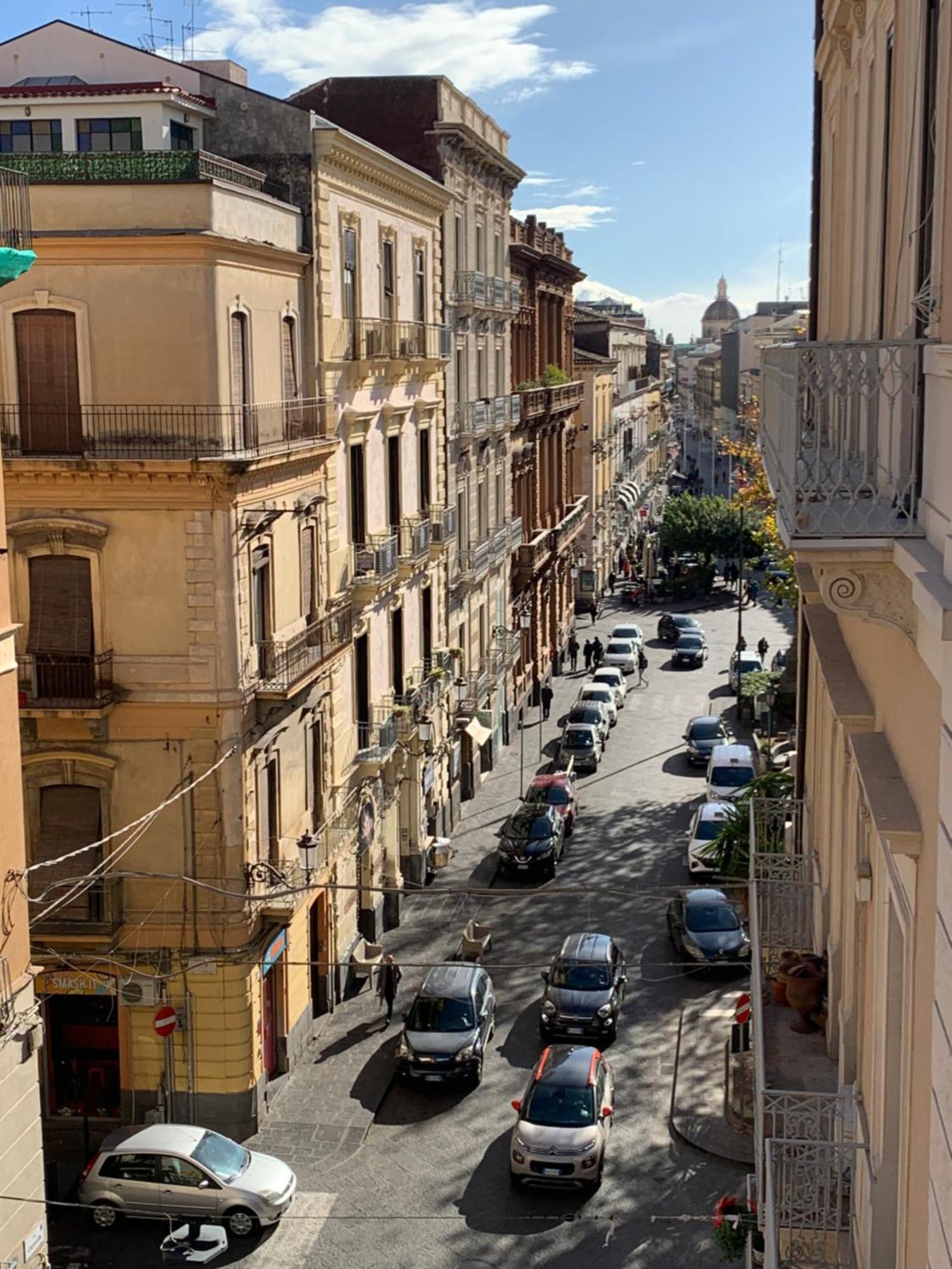 Serenityhomect Catania Bagian luar foto