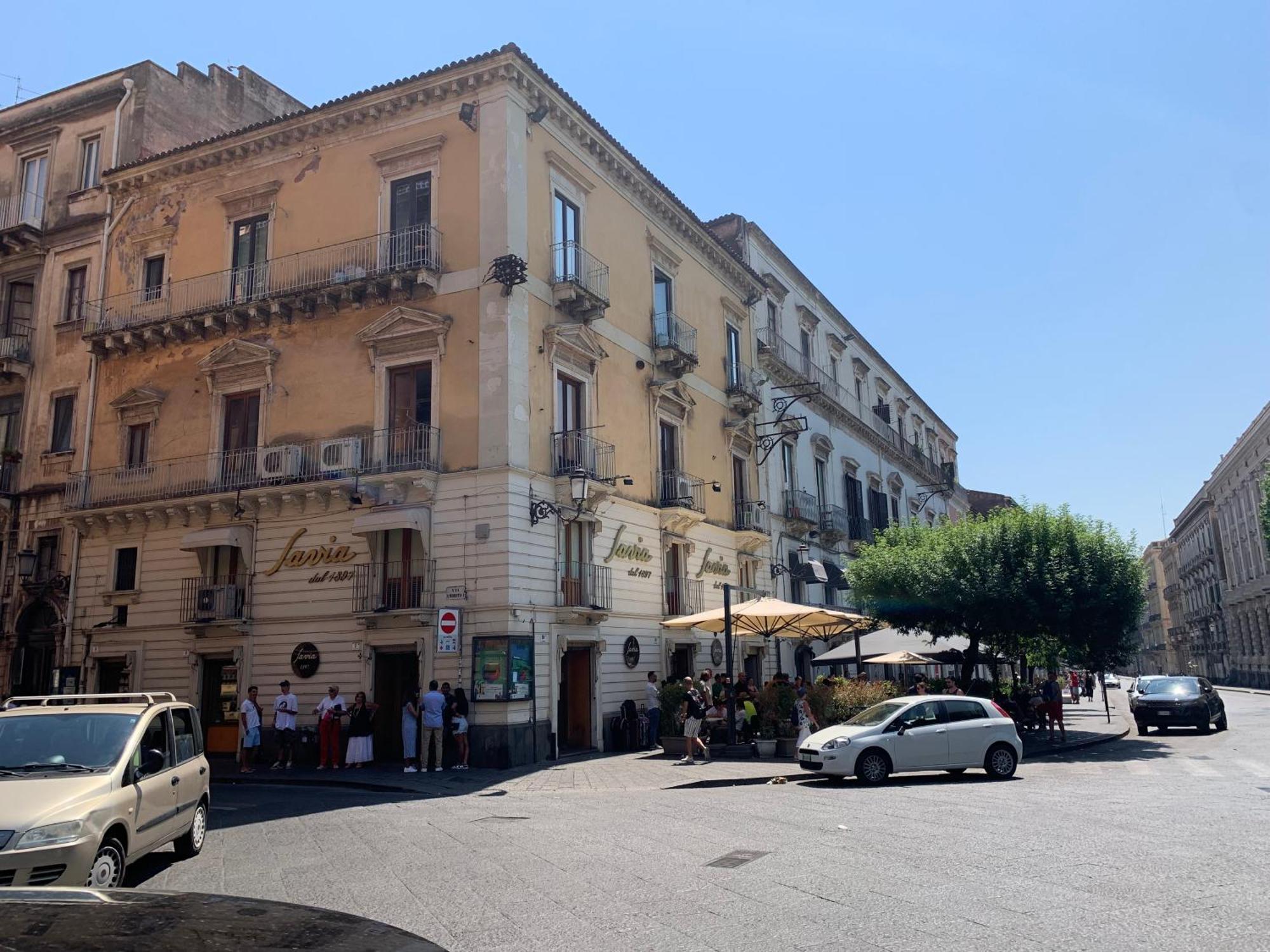 Serenityhomect Catania Bagian luar foto